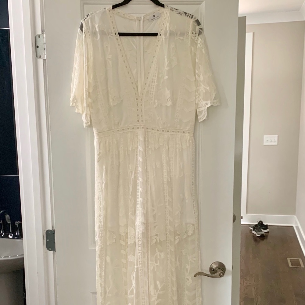 Off White Lace Maxi Dress